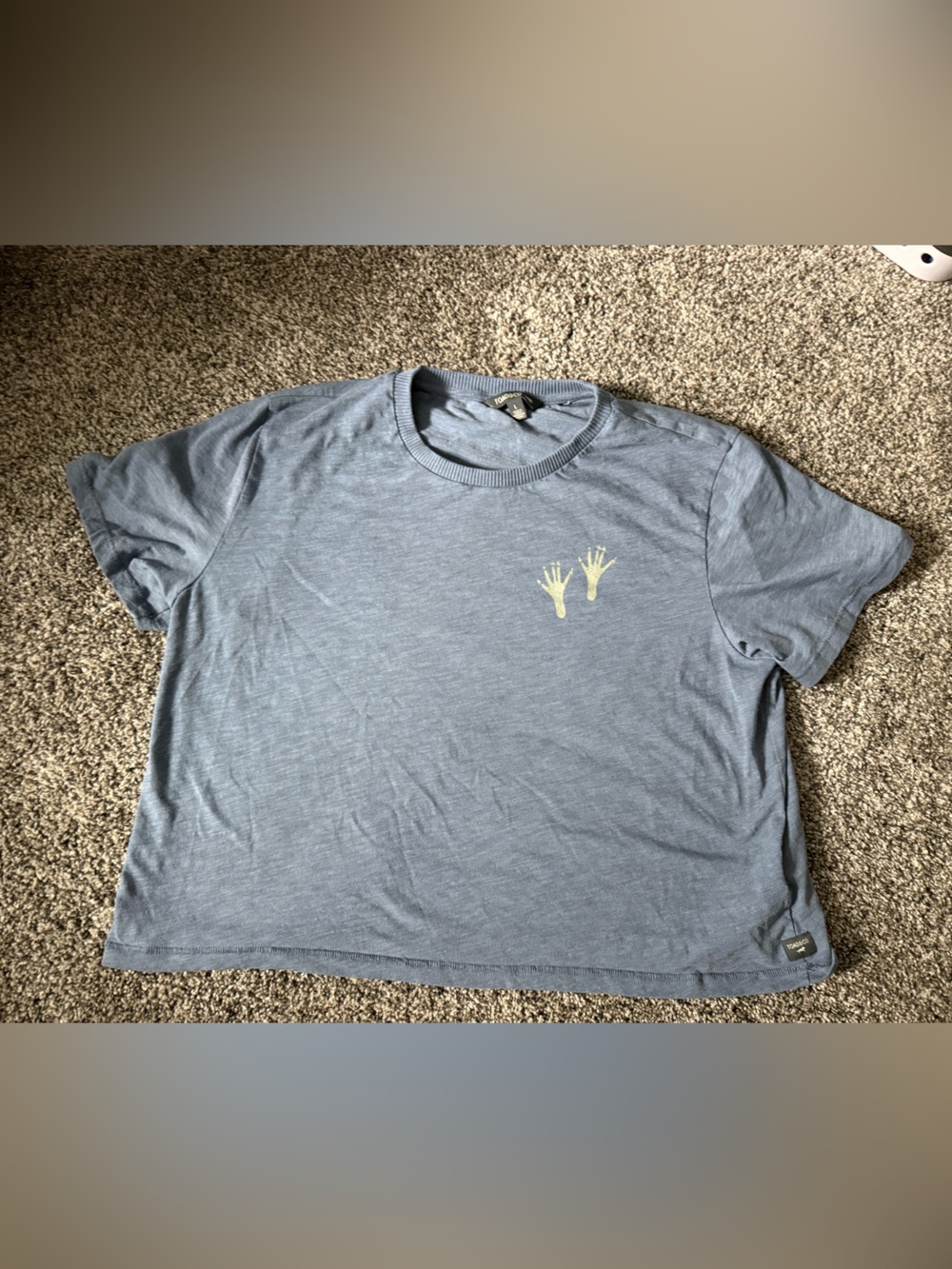 Women's Light Blue Crop Tee with Handprint Detail Toad & Co Jackelope